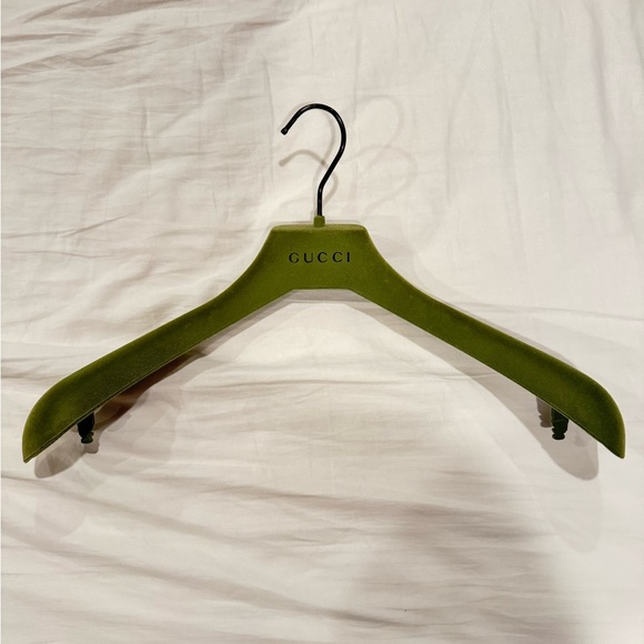 Gucci hanger - Picture 1 of 3